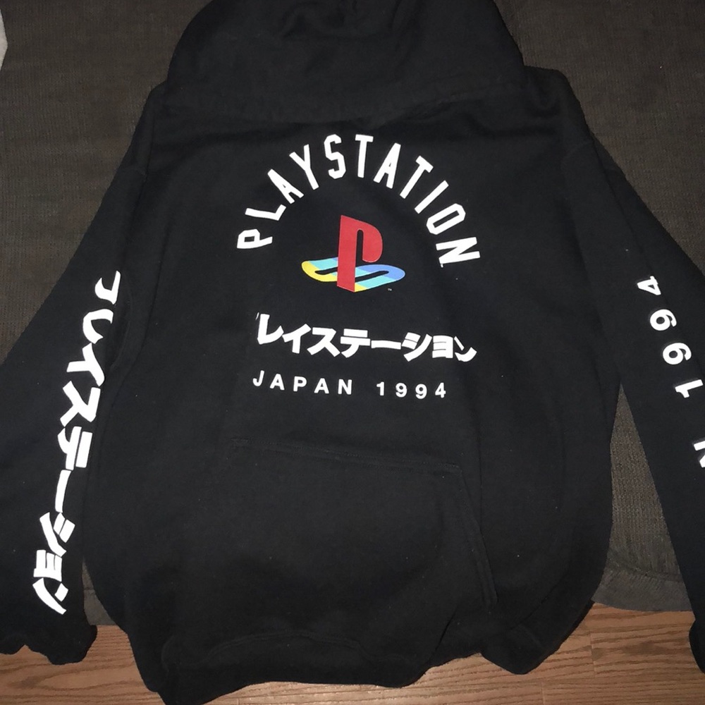 PlayStation Hoodie Medium